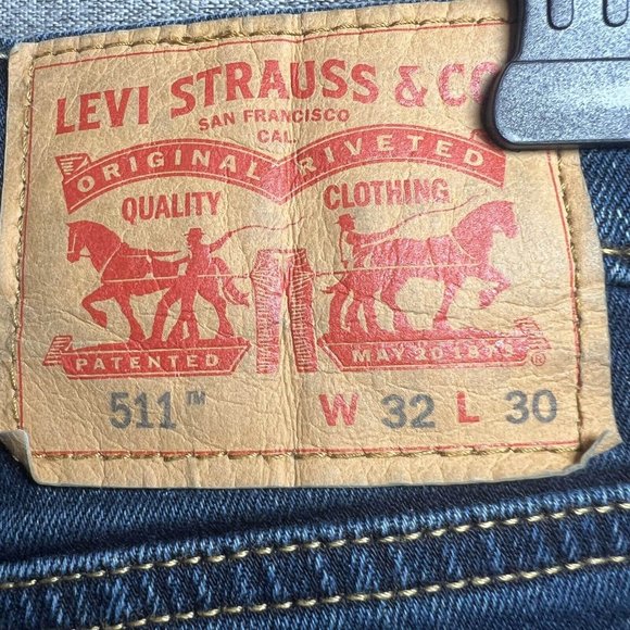 Levi's 511 Jeans Men 32 Blue Dark Wash Straight Leg Slim Fit Mid Rise Denim - Picture 14 of 16